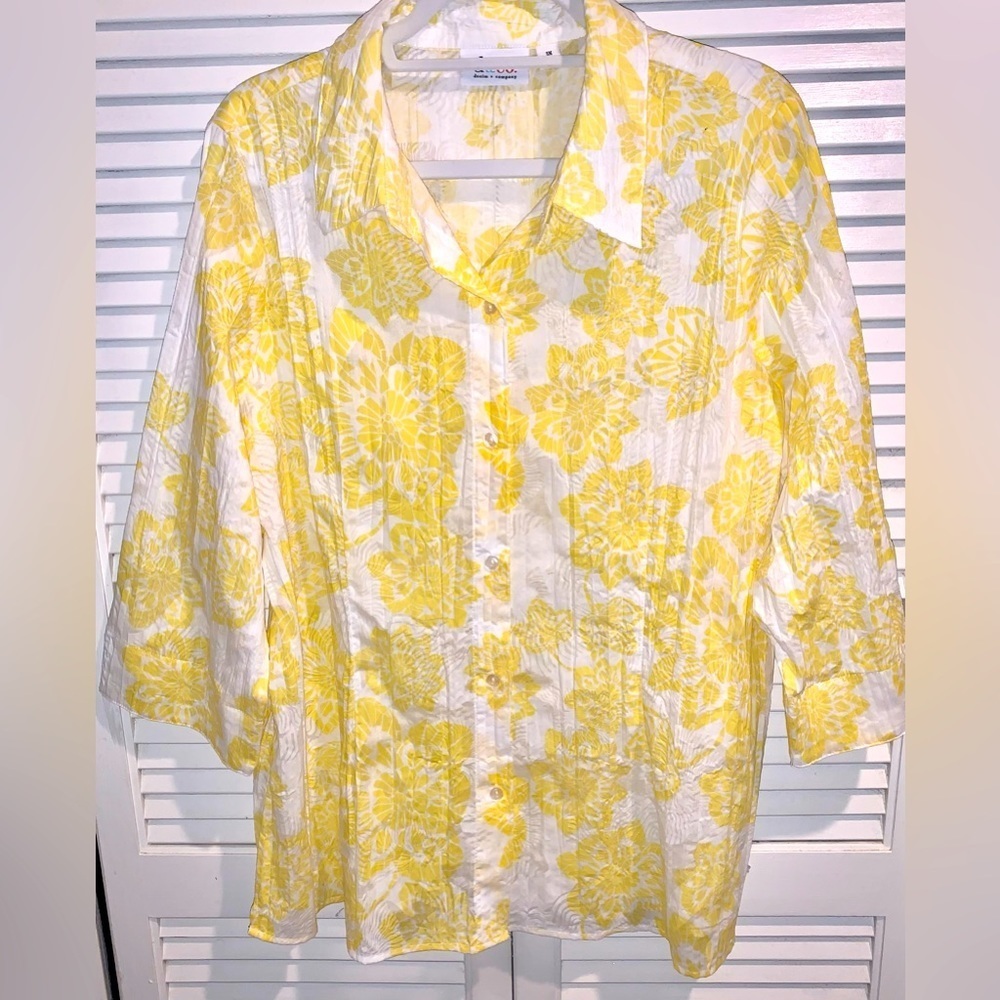 Denim & Co. White button up yellow floral shirt 1X